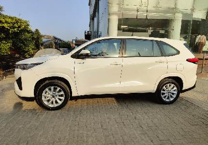 Innova Crysta