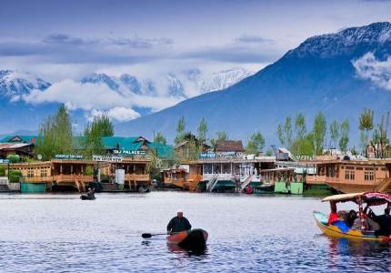 Soul of the Valley: Jammu & Kashmir Discovery Tour
